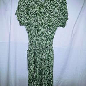 H&M Green and White Patterned Midi Dress